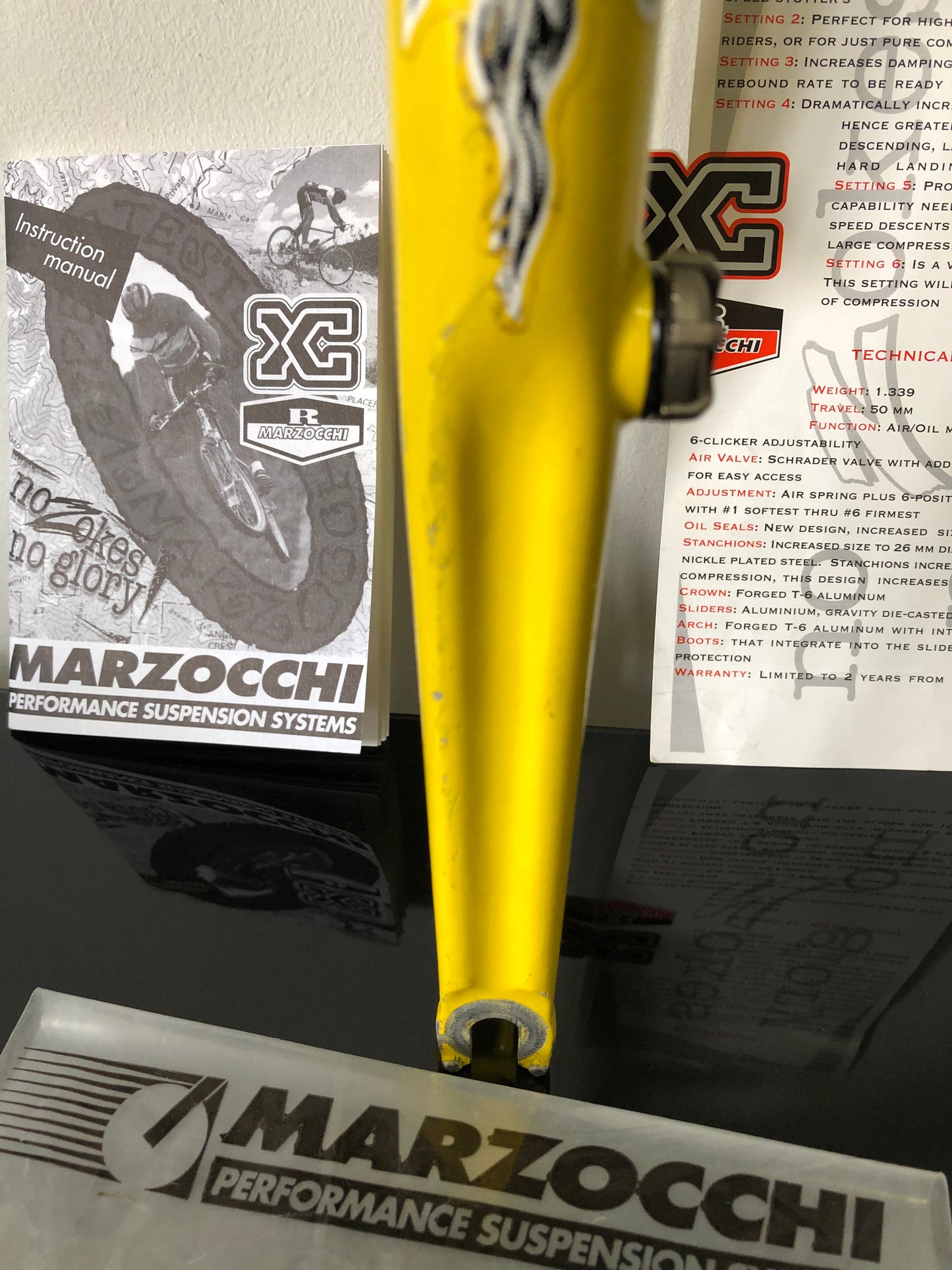 Forcella Marzocchi XCR 26" Special Edition, 1995.