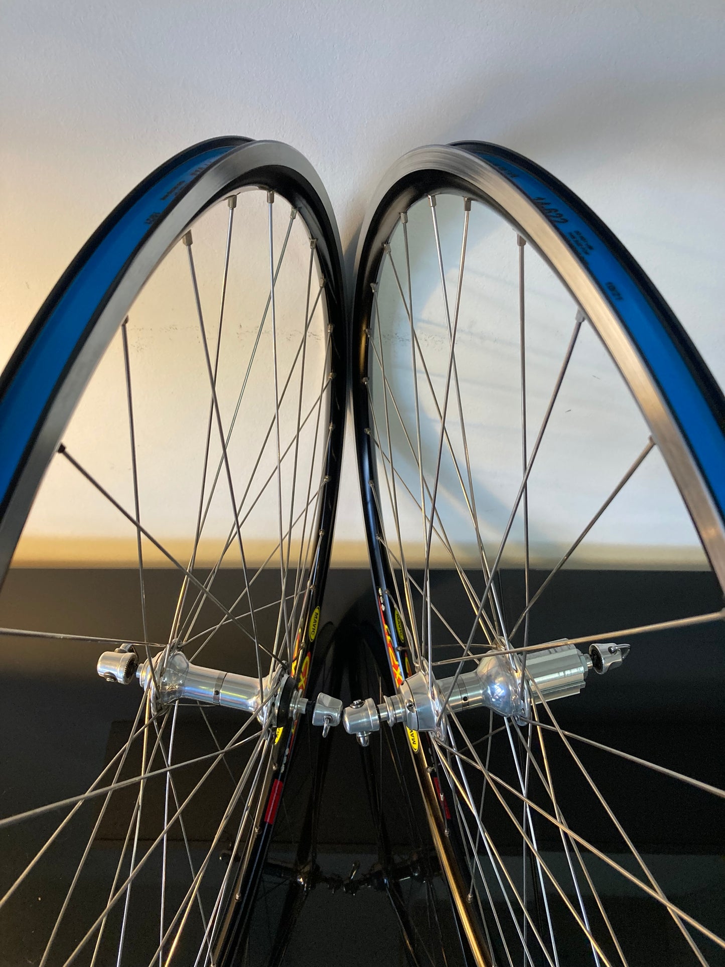 Ruote Campagnolo Record 9-10-11, Mavic CXP33. Per copertoncino.