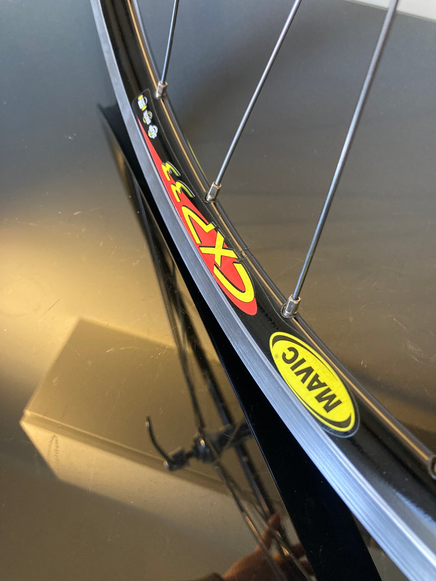 Ruote Campagnolo Record 9-10-11, Mavic CXP33. Per copertoncino.