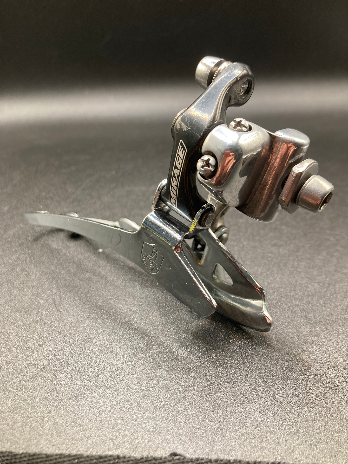 Deragliatore anteriore Campagnolo Mirage. Per doppia.