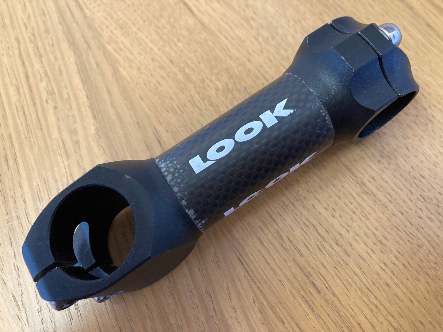 Attacco manubrio Look Carbostem, per bici da corsa.