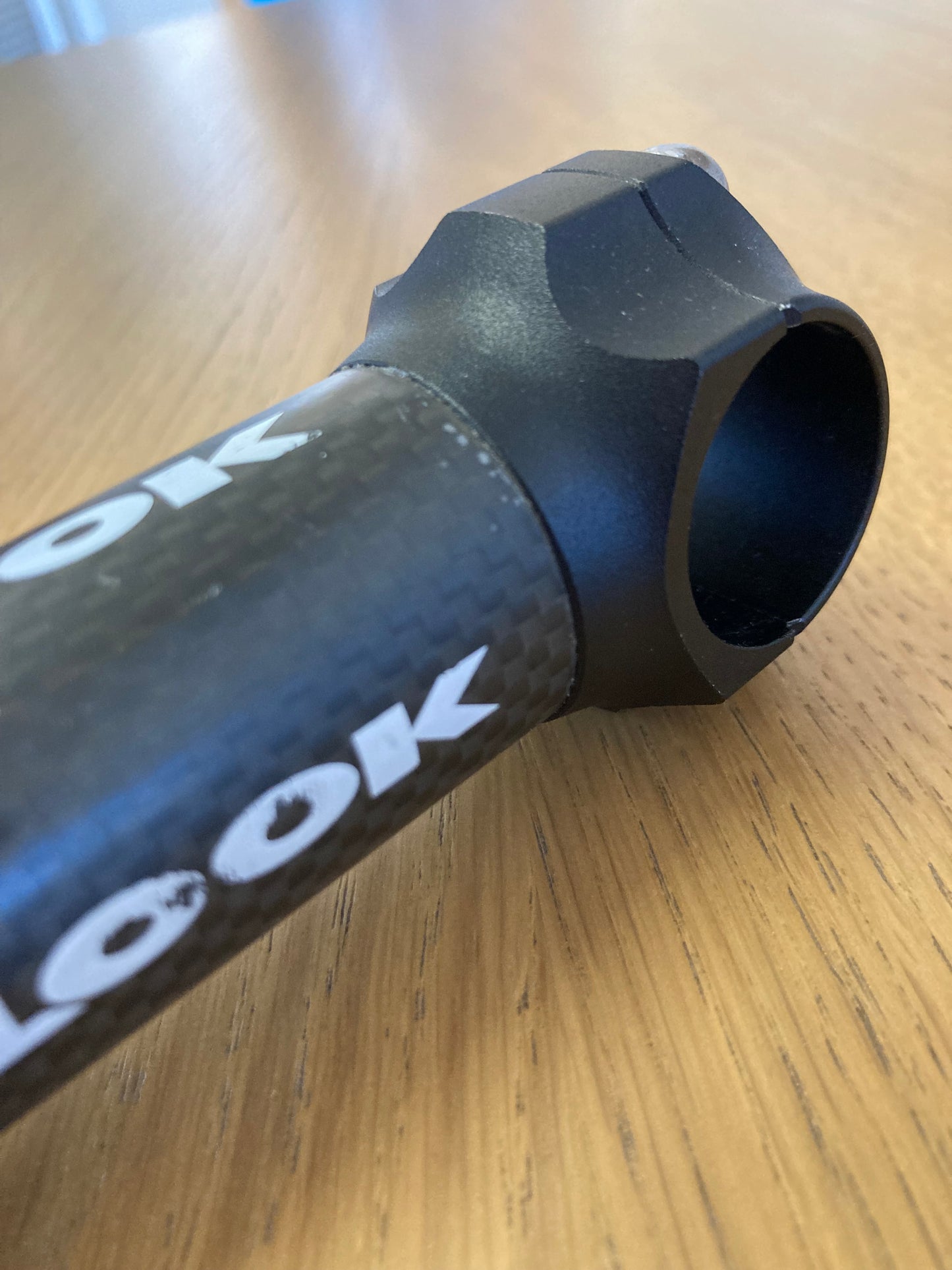 Attacco manubrio Look Carbostem, per bici da corsa.