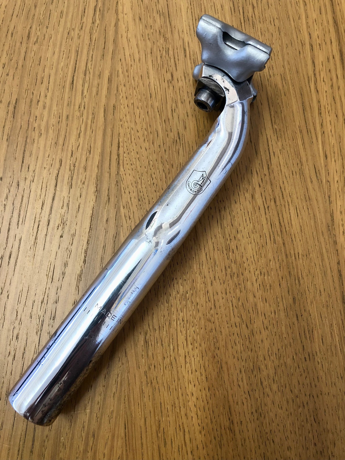 Reggisella Campagnolo C-Record. Diametro 27,2mm.