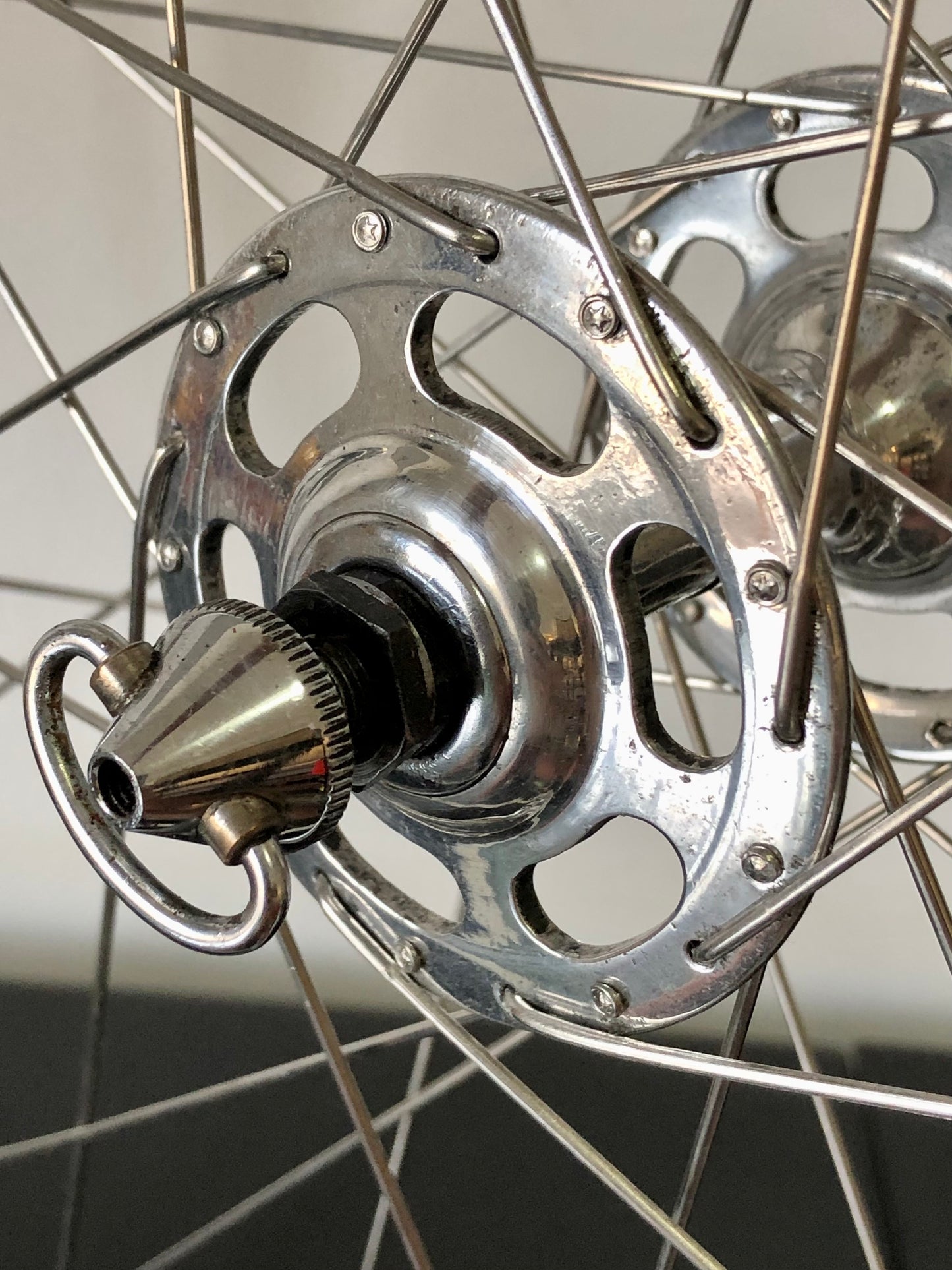Ruote Campagnolo Record 1035, flangia alta, con cerchi Fiamme Sprint.