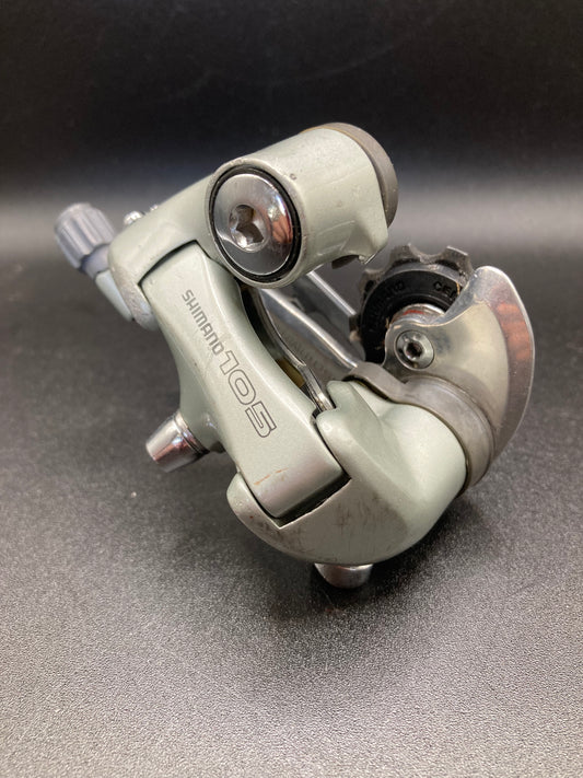Shimano 105 RD-1056 rear derailleur. Rear derailleur