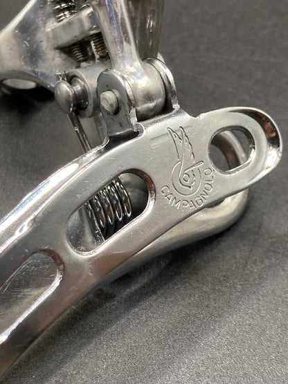 Deragliatore anteriore Campagnolo Nuovo Record 4 fori. Mod. 0104007, del 1978.