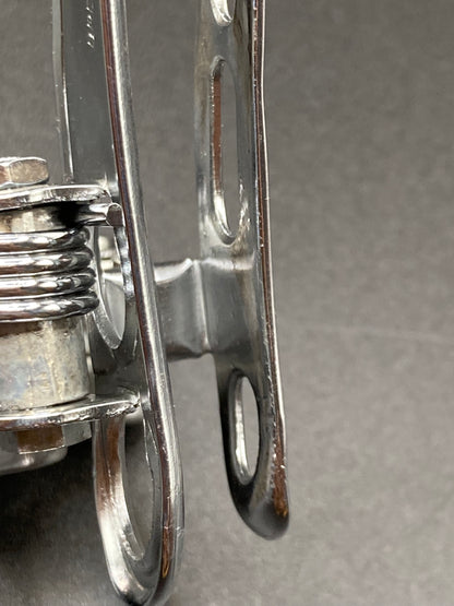 Deragliatore anteriore Campagnolo Nuovo Record 4 fori. Mod. 0104007, del 1978.