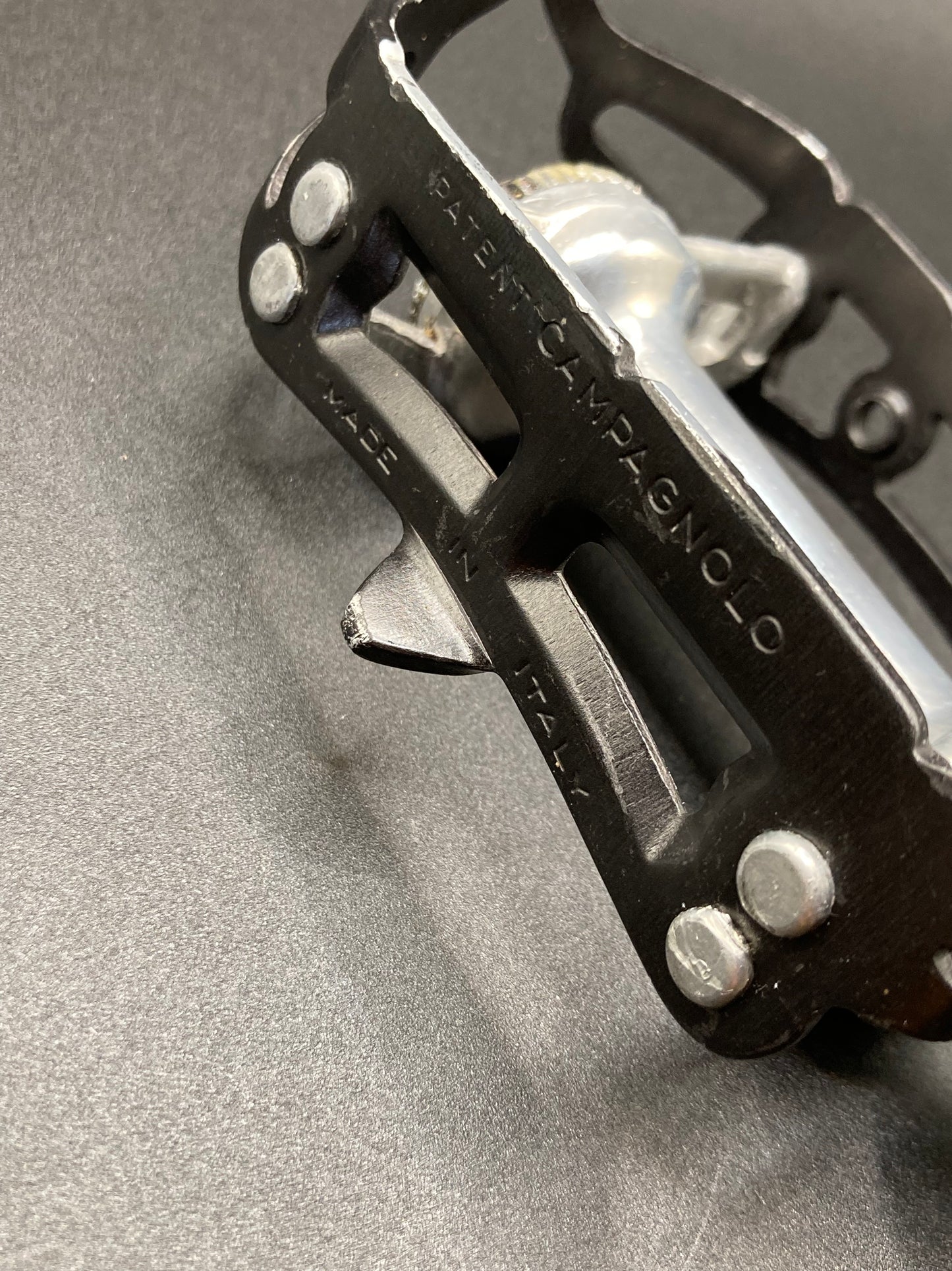 Pedali Campagnolo Record mod. 1037/A.