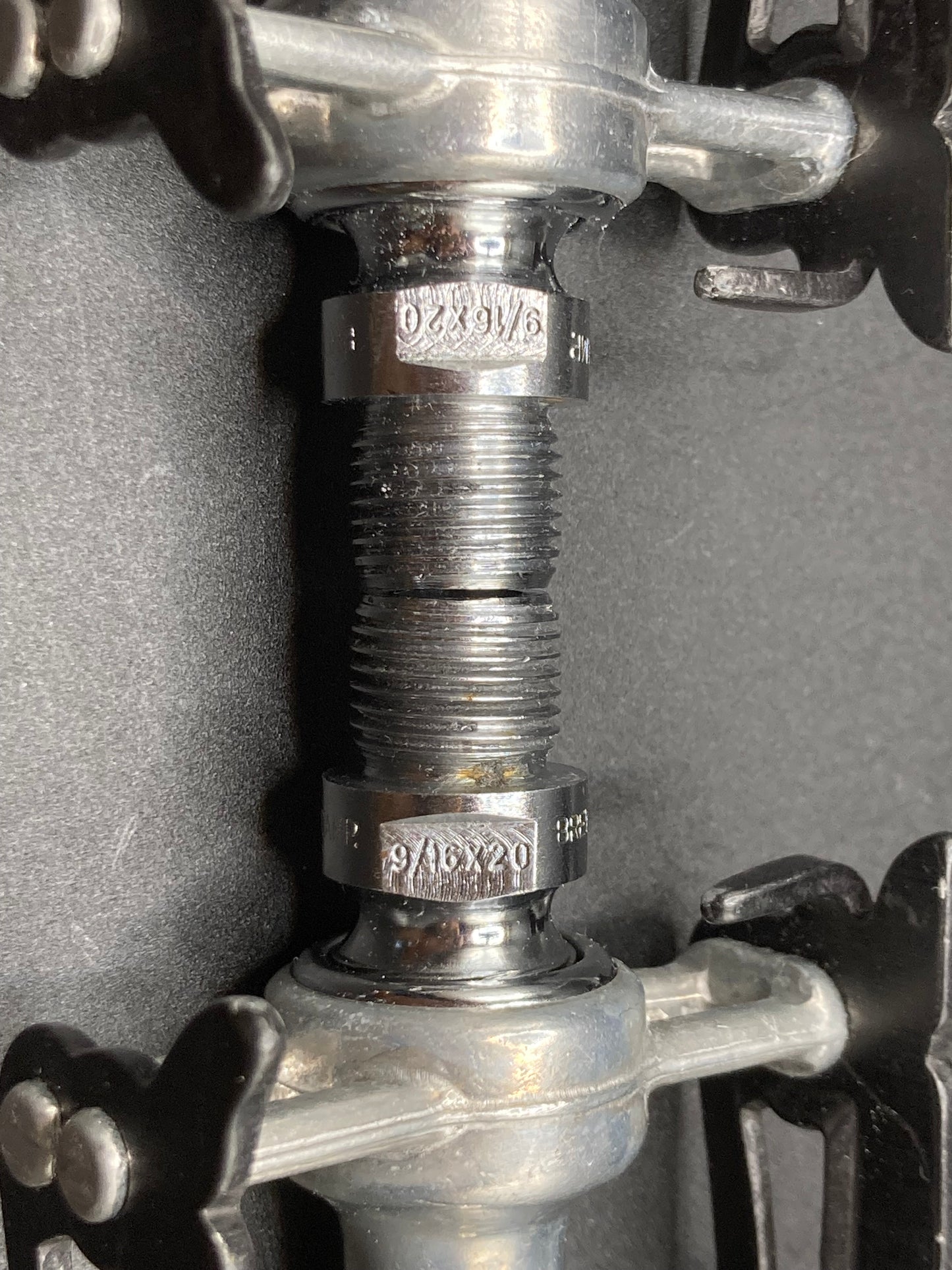 Pedali Campagnolo Record mod. 1037/A.