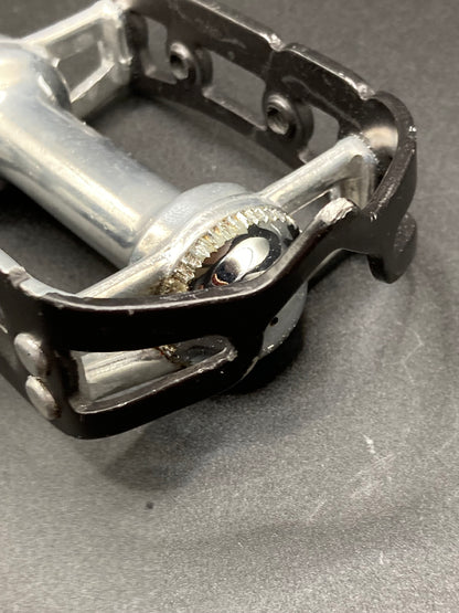 Pedali Campagnolo Record mod. 1037/A.