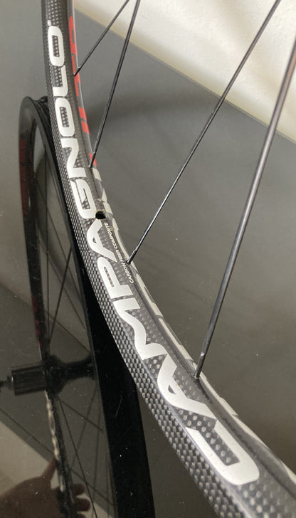 Ruota posteriore Campagnolo Hyperon Ultra, in fibra di carbonio. Per tubolare.