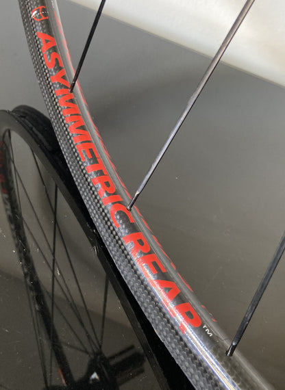 Ruota posteriore Campagnolo Hyperon Ultra, in fibra di carbonio. Per tubolare.