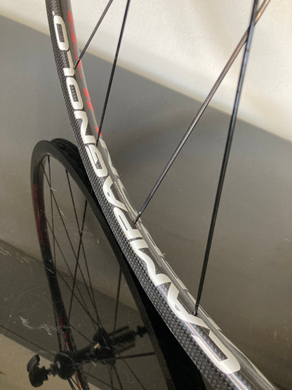 Ruota posteriore Campagnolo Hyperon Ultra, in fibra di carbonio. Per tubolare.
