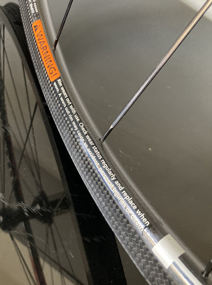 Ruota posteriore Campagnolo Hyperon Ultra, in fibra di carbonio. Per tubolare.