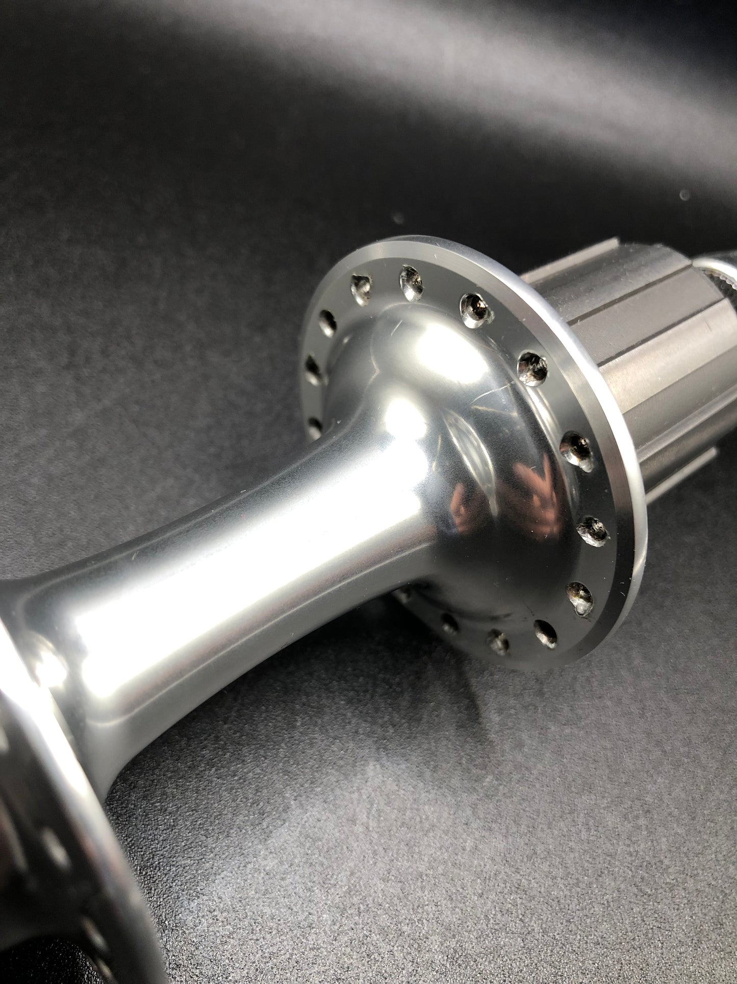Mozzi Shimano Dura-Ace 7700 32 fori. 8/9/10v.