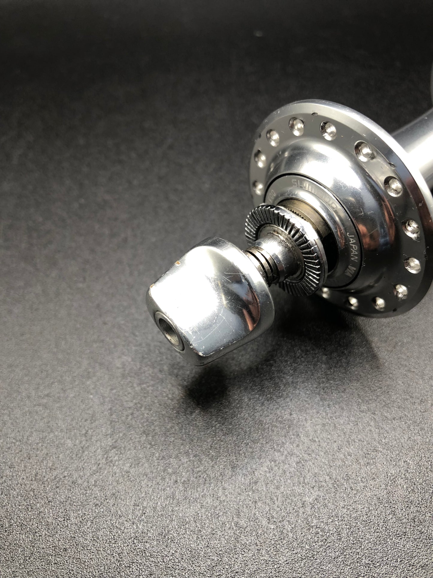 Mozzi Shimano Dura-Ace 7700 32 fori. 8/9/10v.