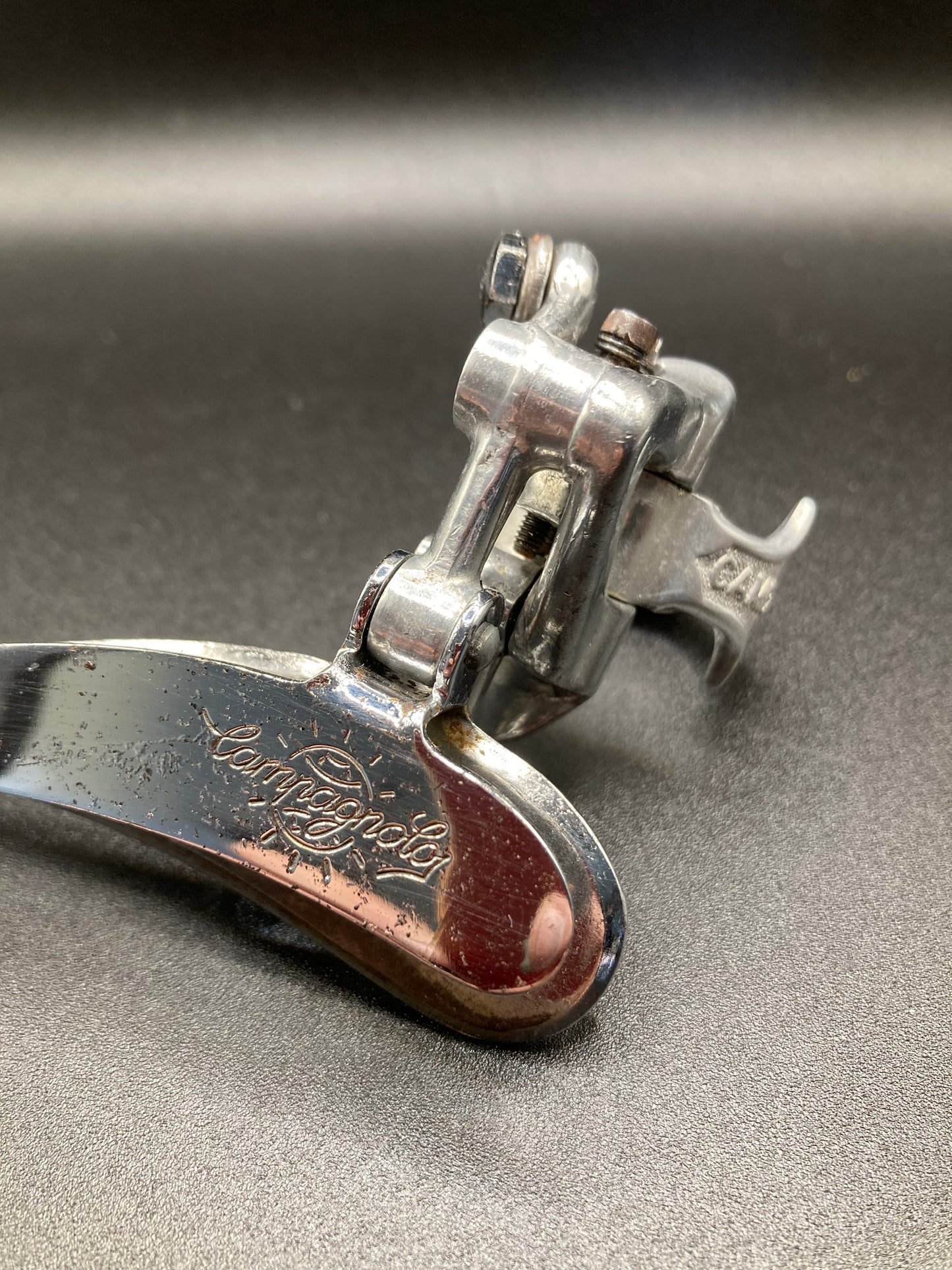Deragliatore Campagnolo Nuovo Record, mod. 1052/1.