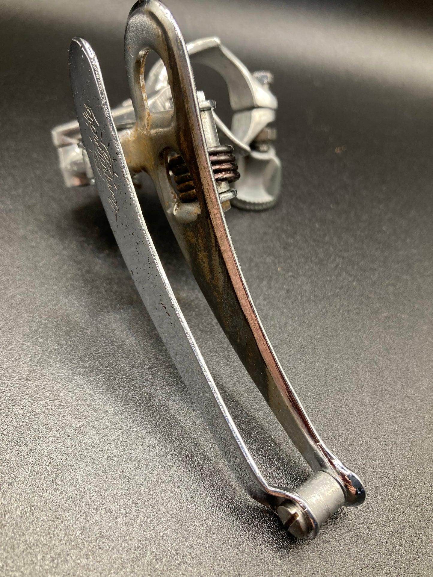 Deragliatore Campagnolo Nuovo Record, mod. 1052/1.