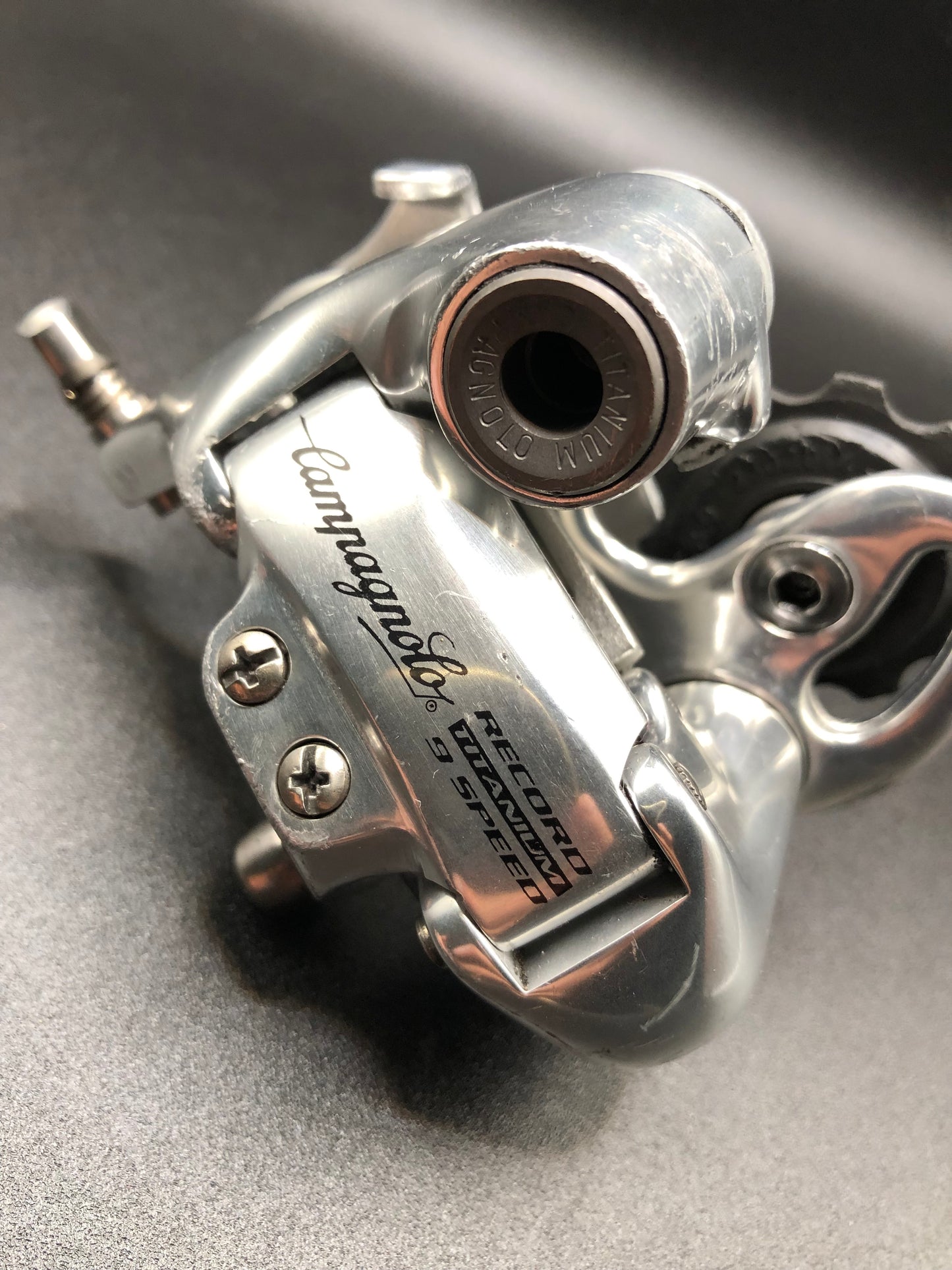 Cambio posteriore Campagnolo Record Titanium 9v.