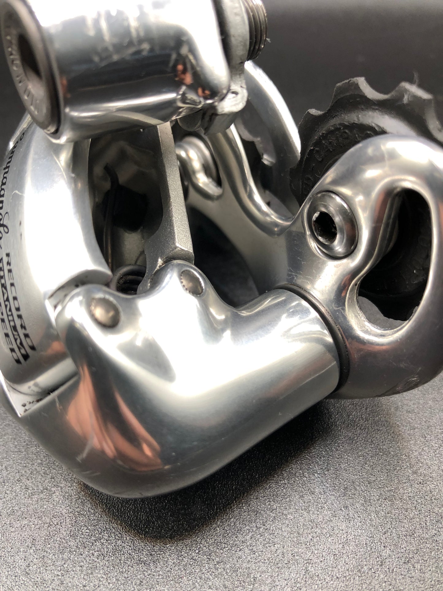 Cambio posteriore Campagnolo Record Titanium 9v.