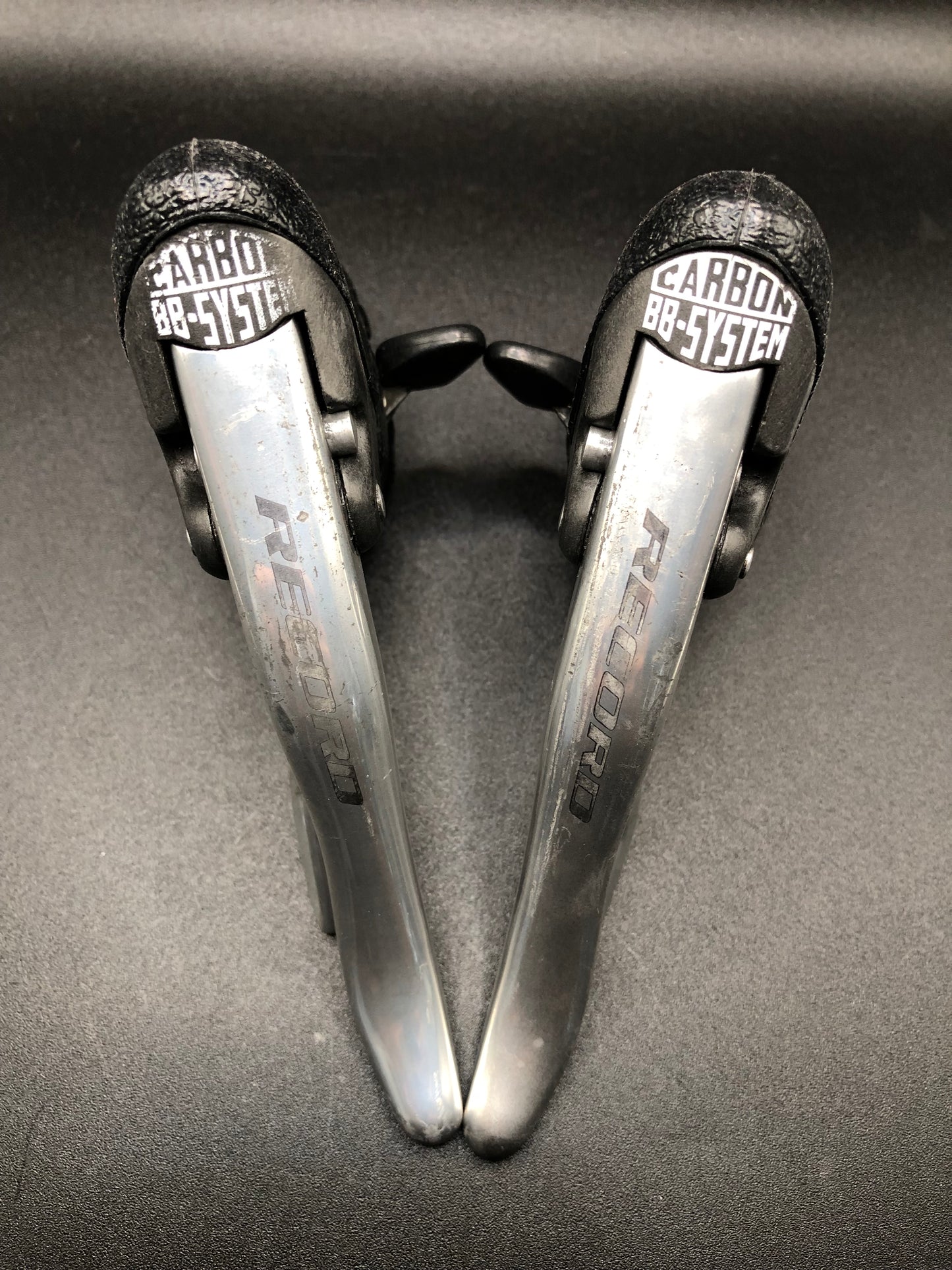 Comandi Ergopower Campagnolo Record 9v. 1998; Carbon BB-System