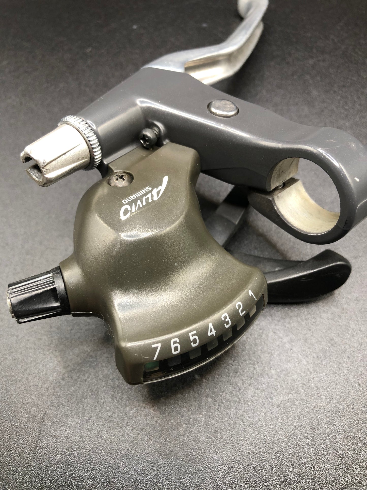 Comandi MTB Shimano Alivio 7v ST-MC12. 1994