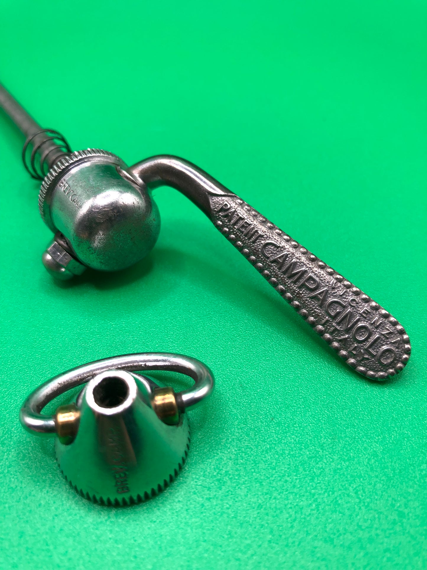 Sgancio rapido anteriore Campagnolo Record / Gran Sport. "C" aperta.