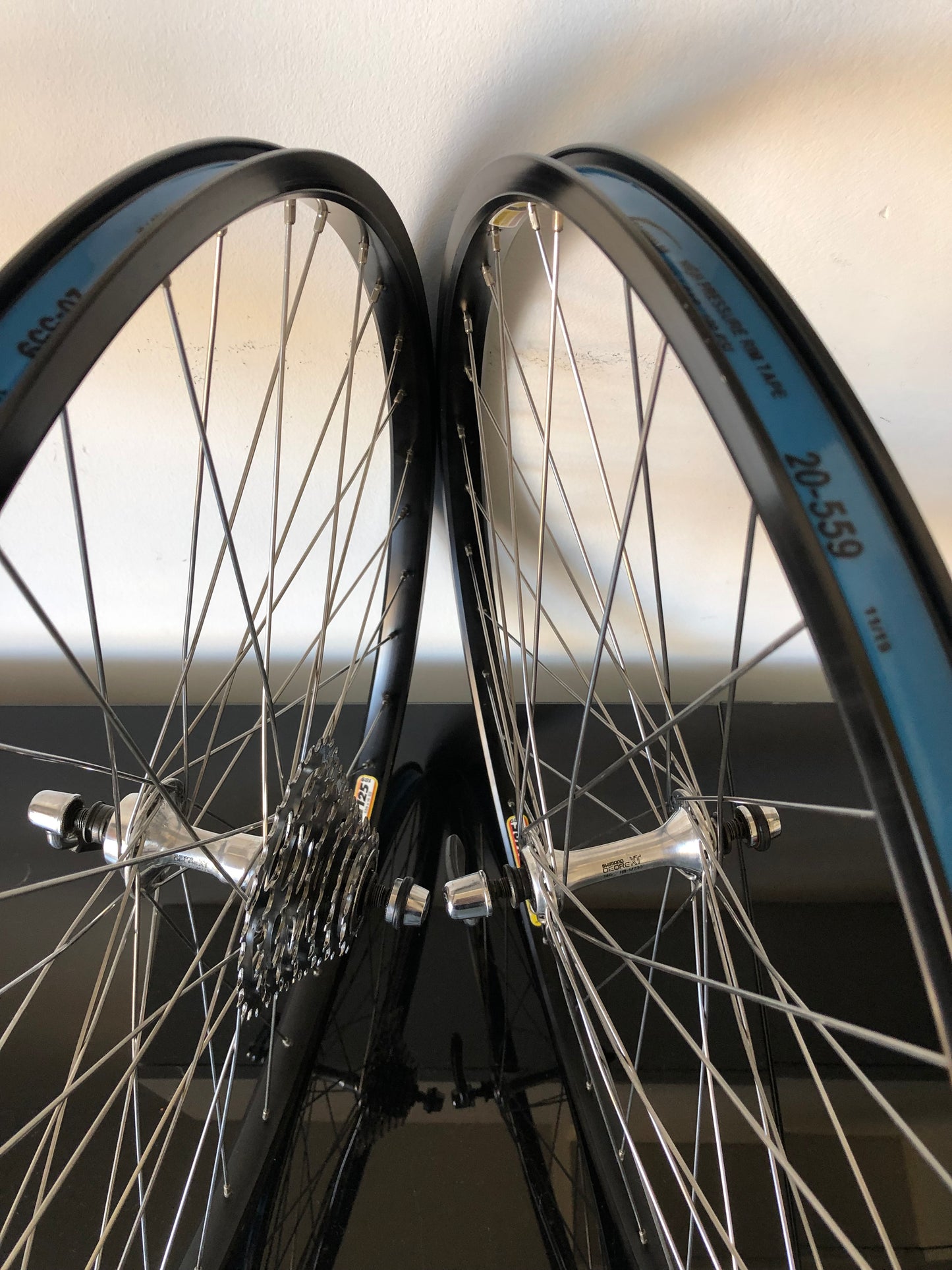 Ruote MTB 26". Mozzi Shimano XT M730/2, cerchi FIR M125.