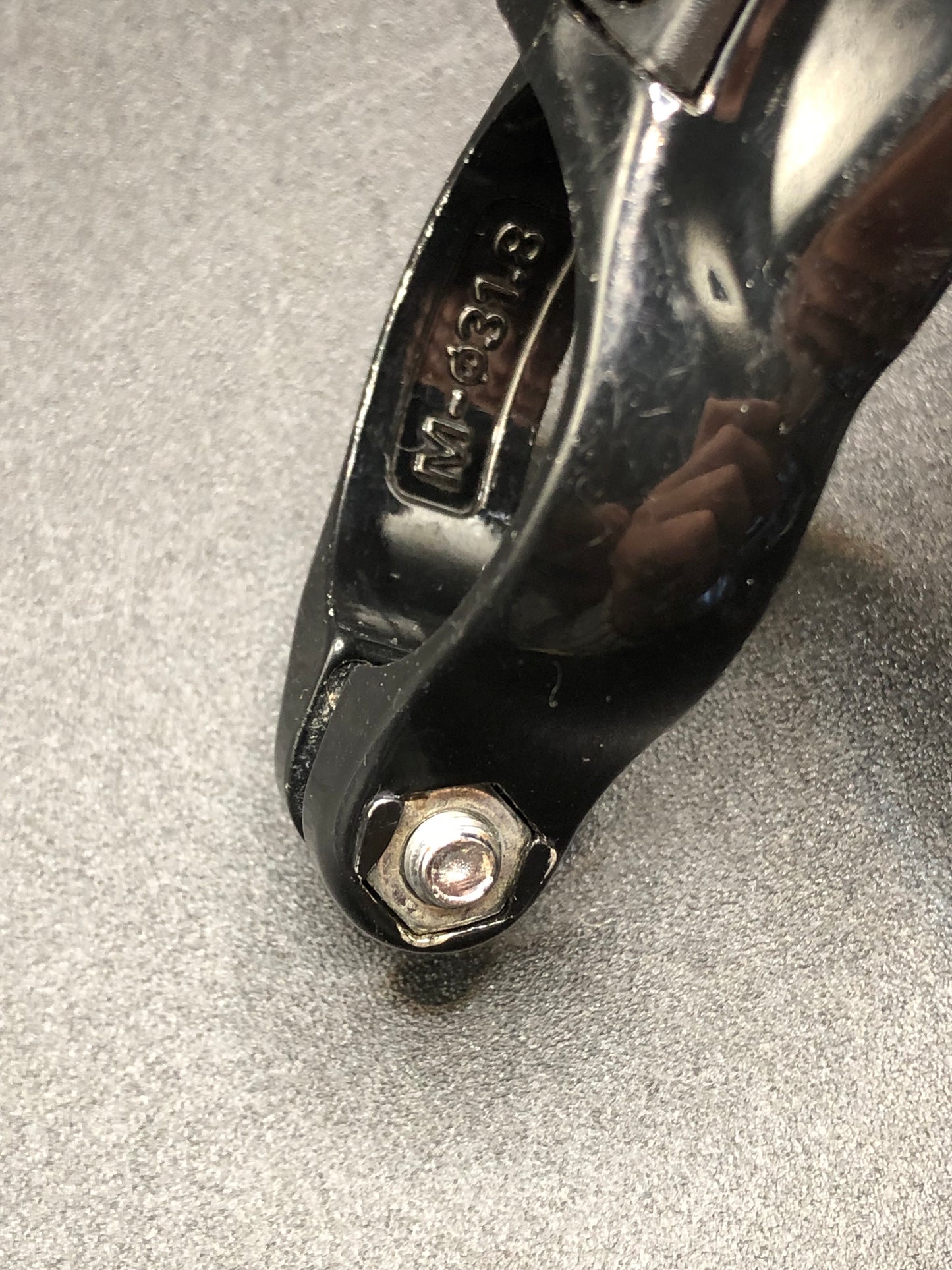 Deragliatore MTB Shimano Deore LX FD-M561. Top pull.
