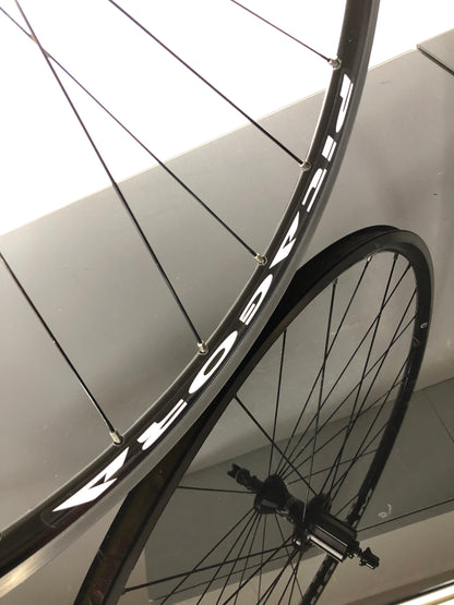Ruote bici corsa Marchisio Pitagora. Per Campagnolo 9-10-11v. Copertoncino.