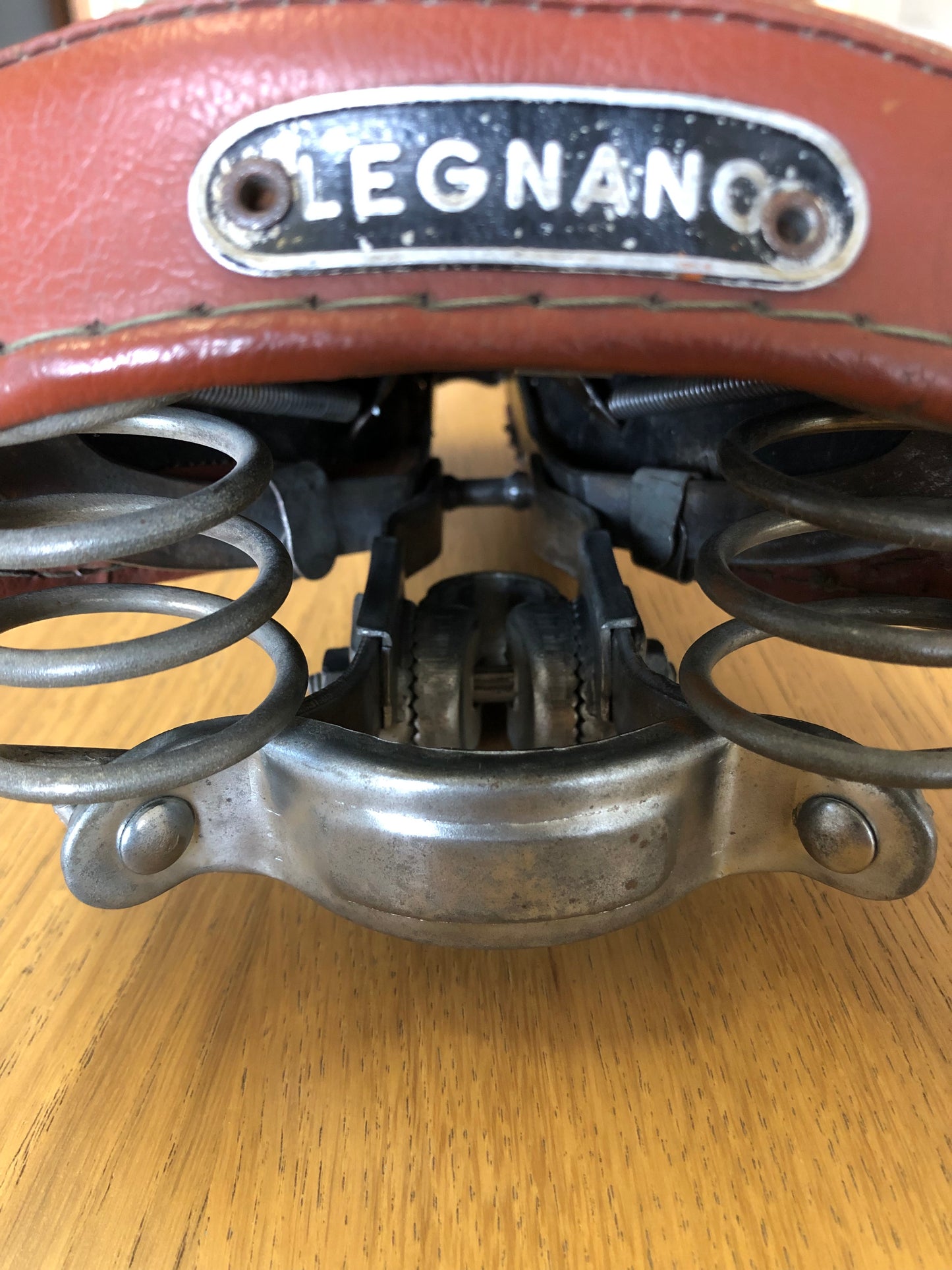 Sella Legnano vintage.