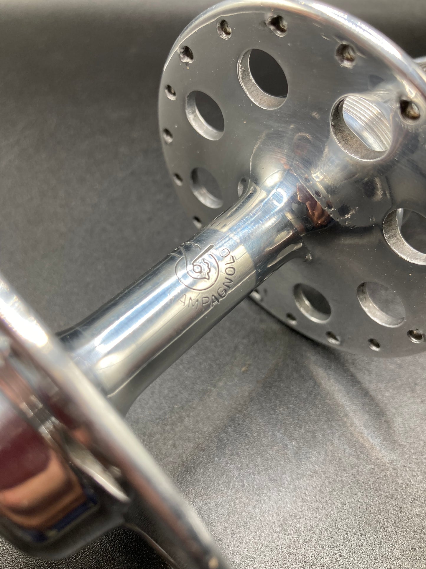 Mozzi Campagnolo "Nuovo Tipo" a flangia grande. 36 fori