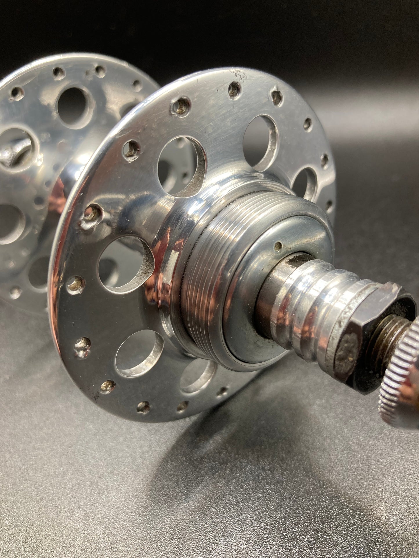 Mozzi Campagnolo "Nuovo Tipo" a flangia grande. 36 fori