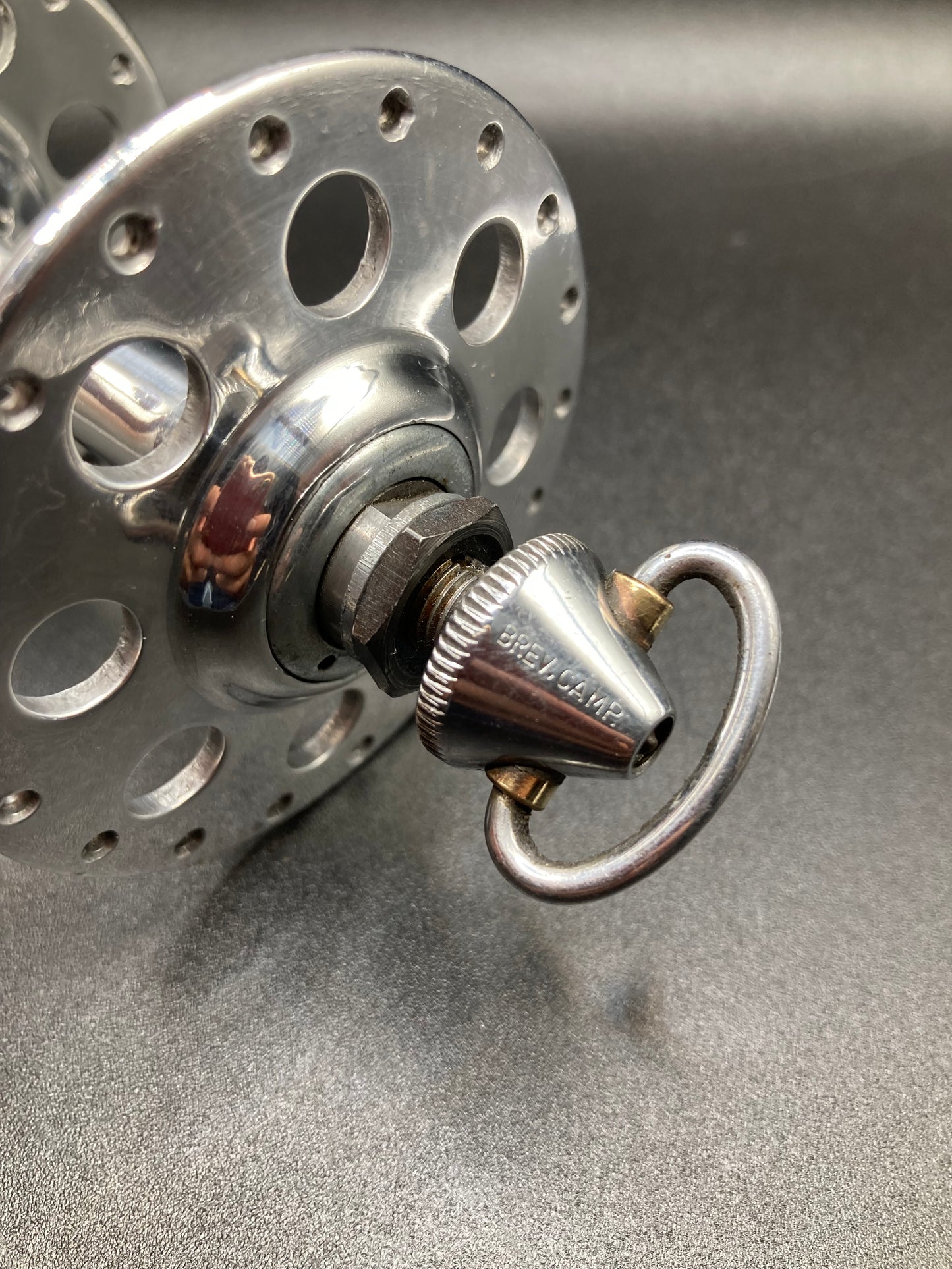 Mozzi Campagnolo "Nuovo Tipo" a flangia grande. 36 fori