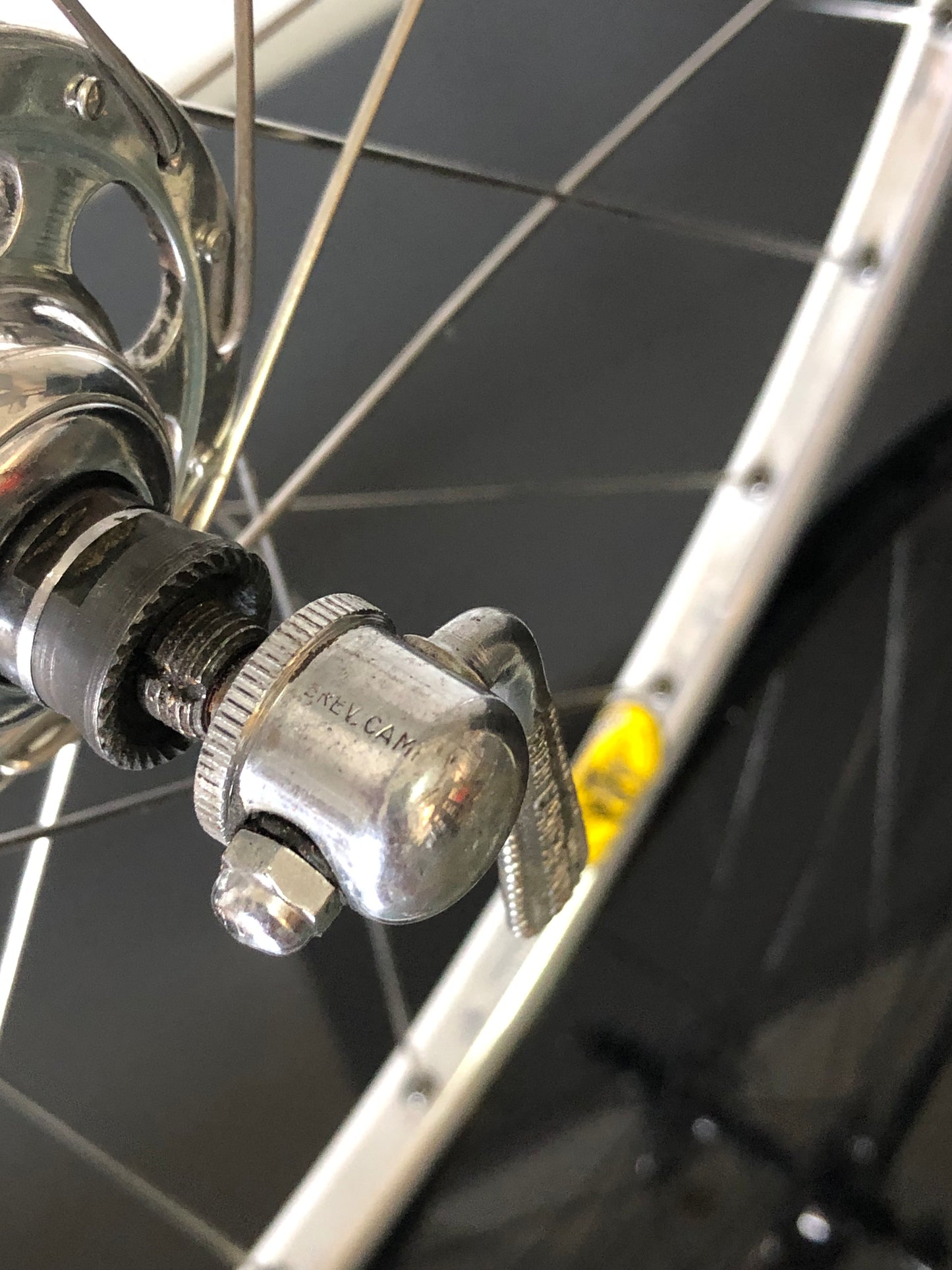 Ruote Campagnolo Record 1035, flangia alta, con cerchi Fiamme Sprint.