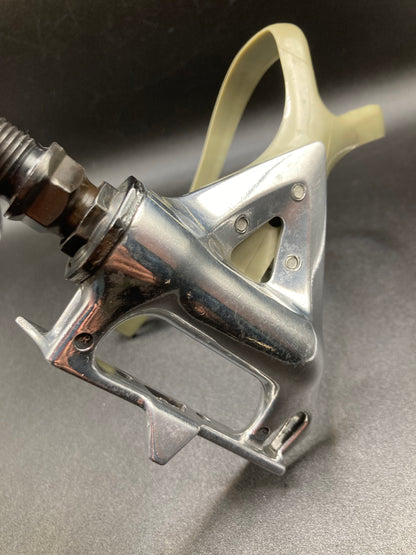 Pedali corsa Shimano A550. Con puntapiedi.