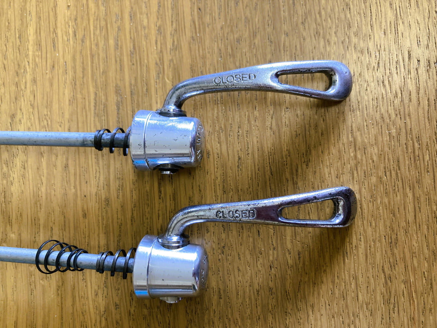 Mozzi Campagnolo Record Titanium 10s.