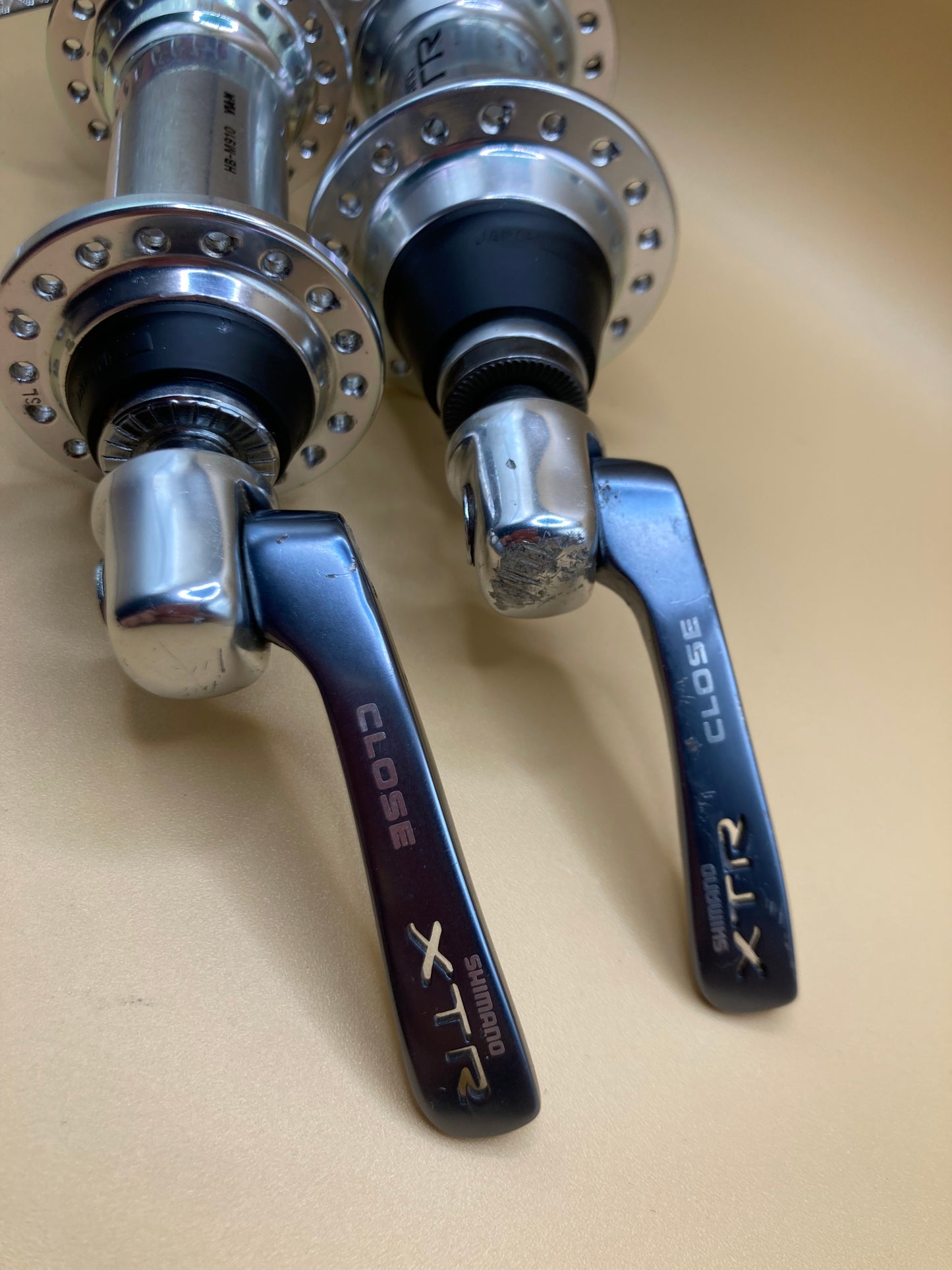 Set mozzi Shimano XTR M-910, del 1994