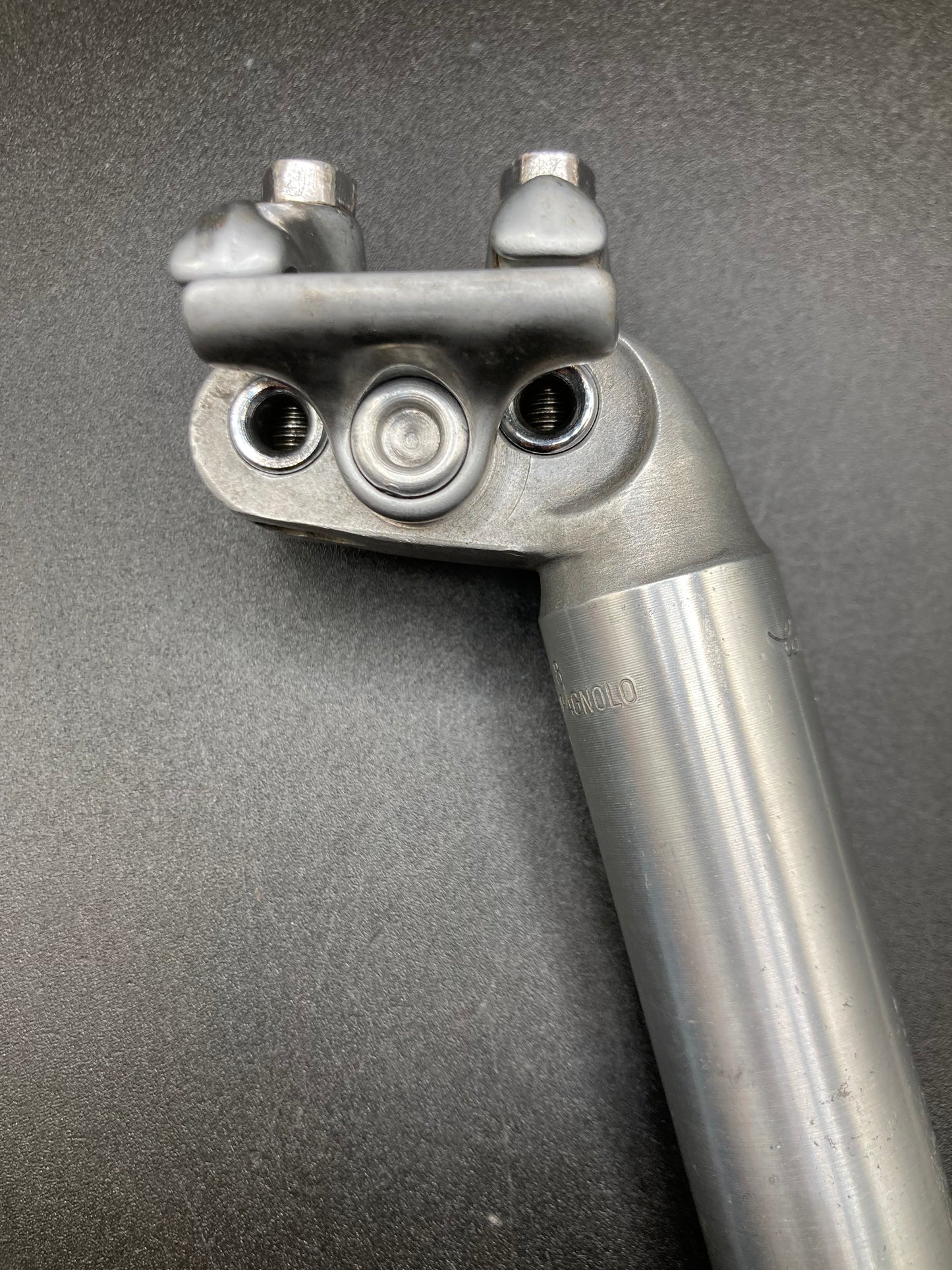 Reggisella Campagnolo Record 1044. Diametro 26,8mm.