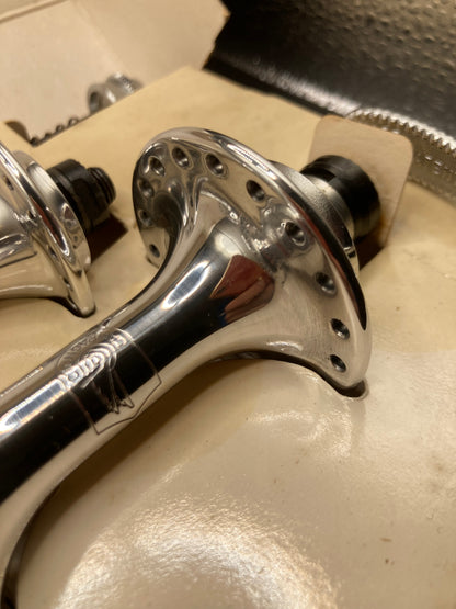 Mozzi Campagnolo Chorus serie 722/101, 36fori. 1988-1991.