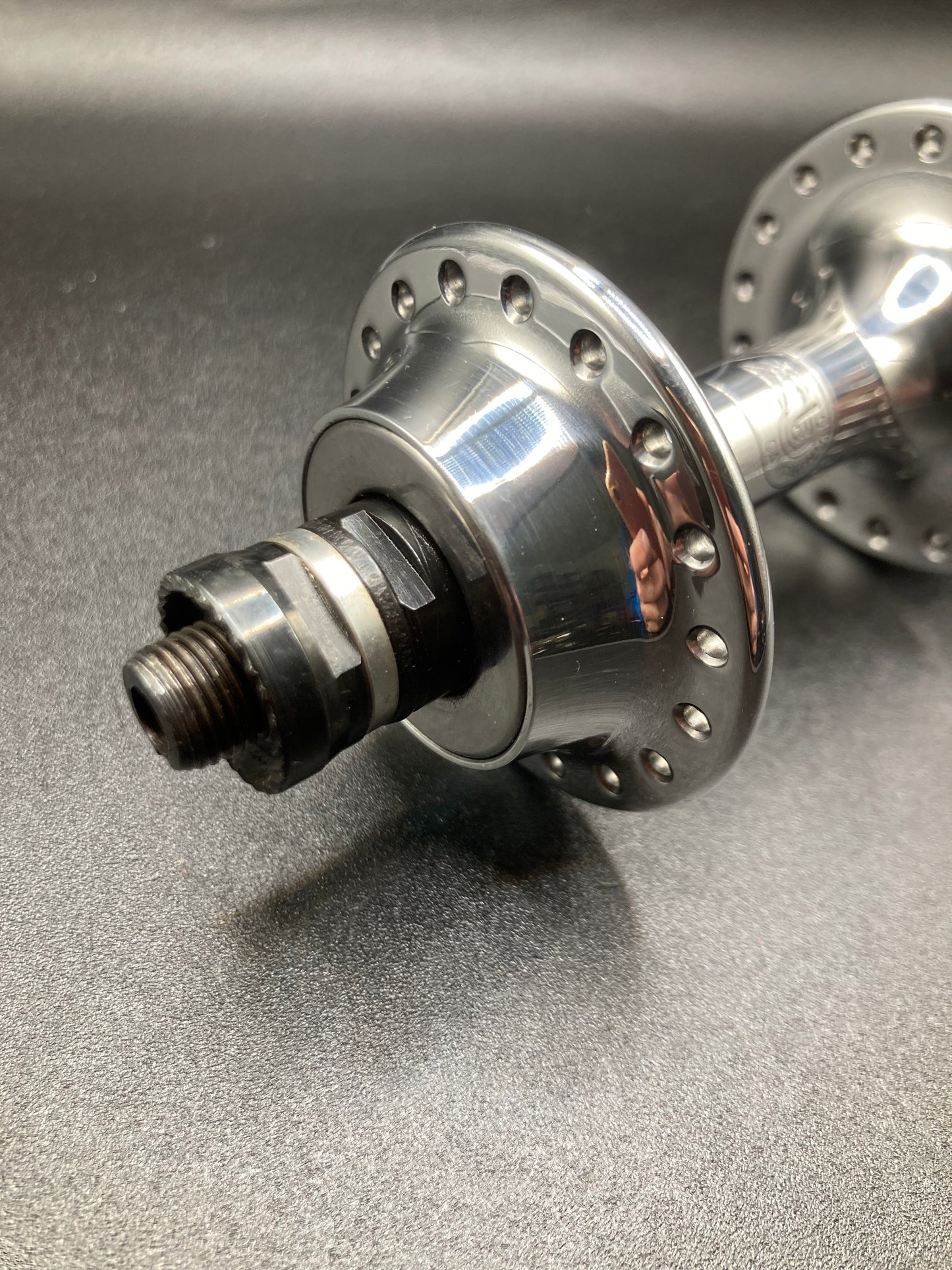 Mozzi Campagnolo Chorus serie 722/101, 36fori. 1988-1991.