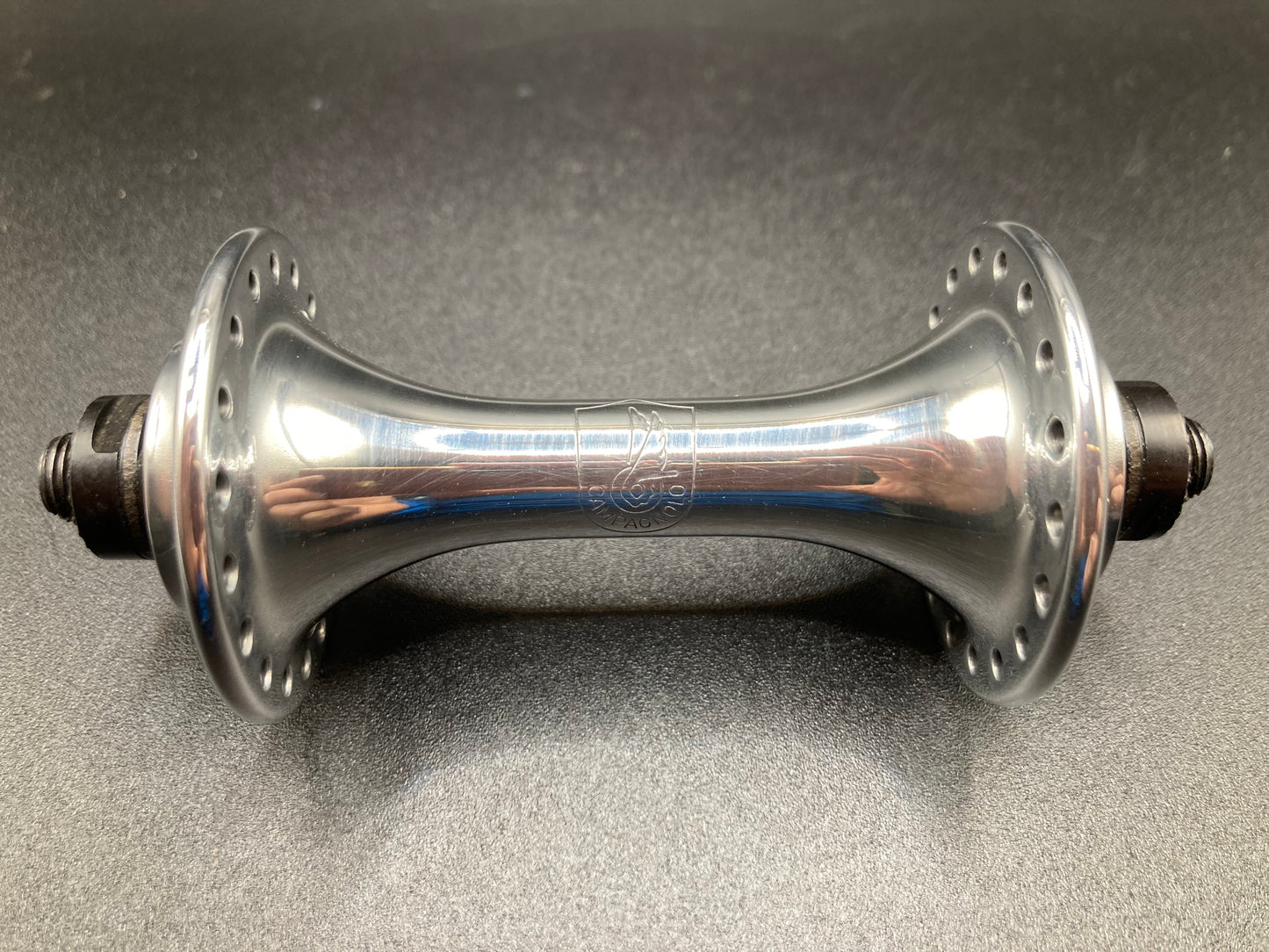 Mozzi Campagnolo Chorus serie 722/101, 36fori. 1988-1991.