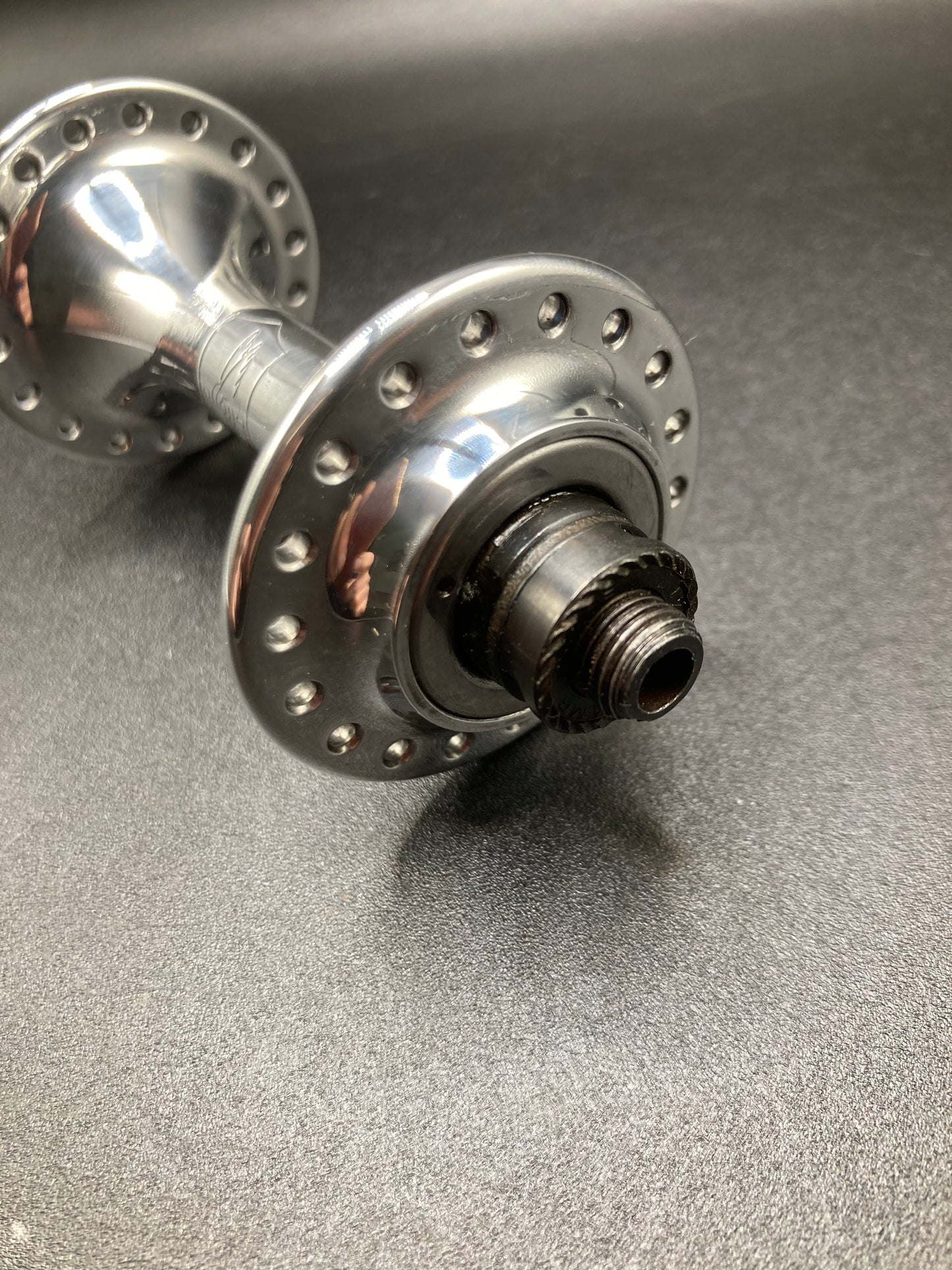 Mozzi Campagnolo Chorus serie 722/101, 36fori. 1988-1991.