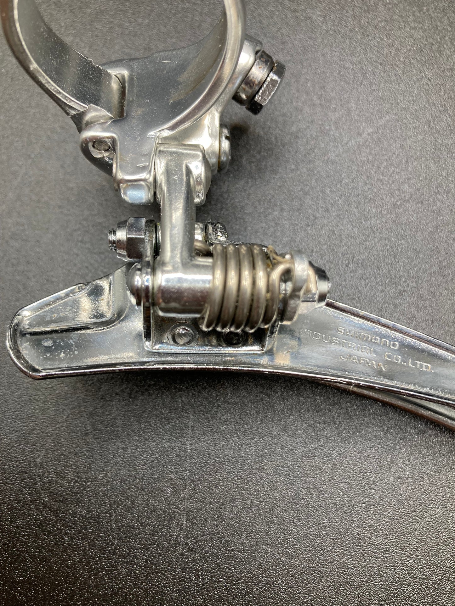Shimano Dura-Ace front derailleur. Mod. EA100, with band.