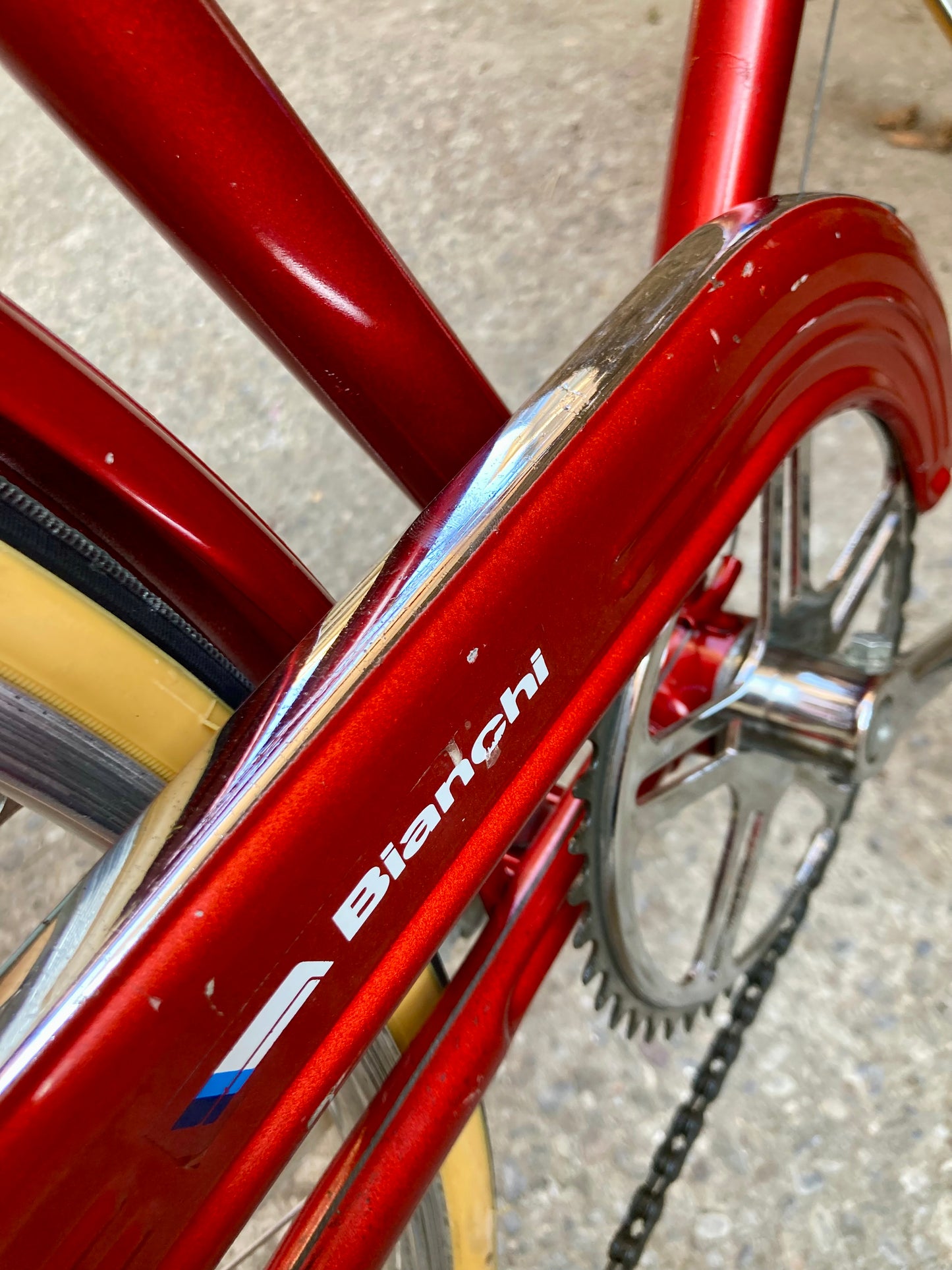 Bicicletta Bianchi Ledro del 1982. Taglia 53.