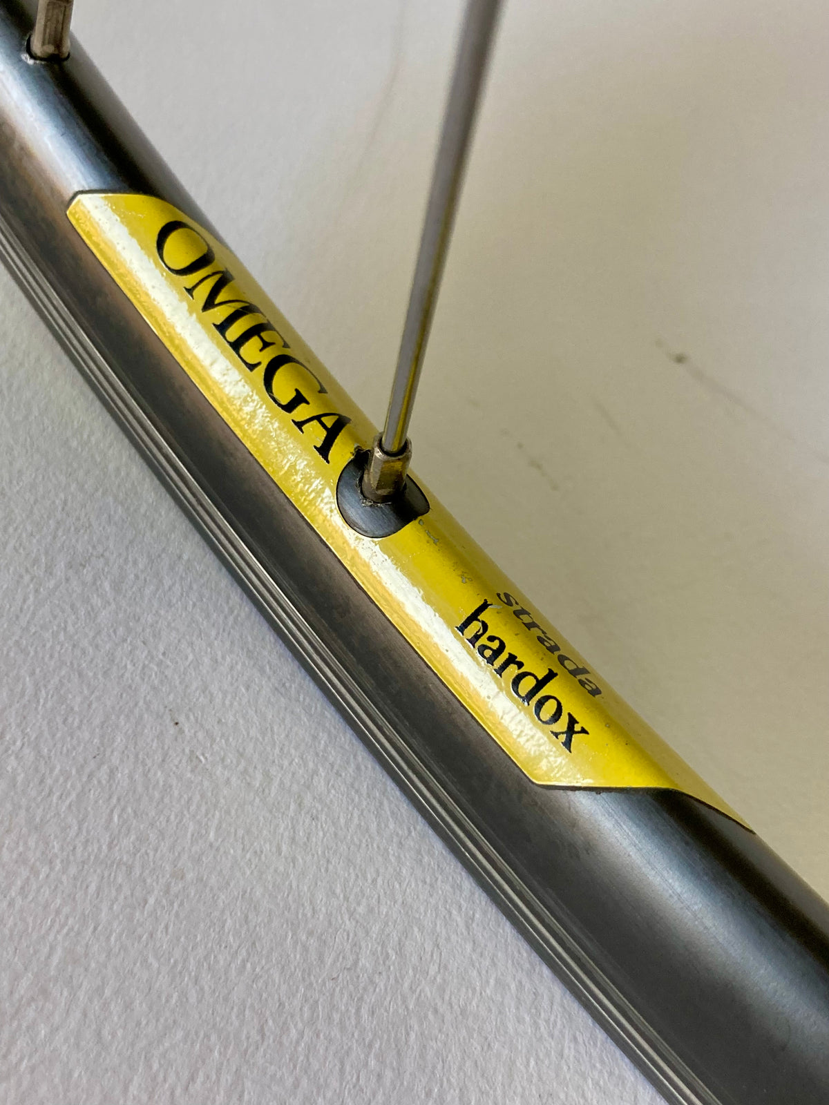 Ruote Campagnolo record 8 v. Cerchi Omega per copertoncino.