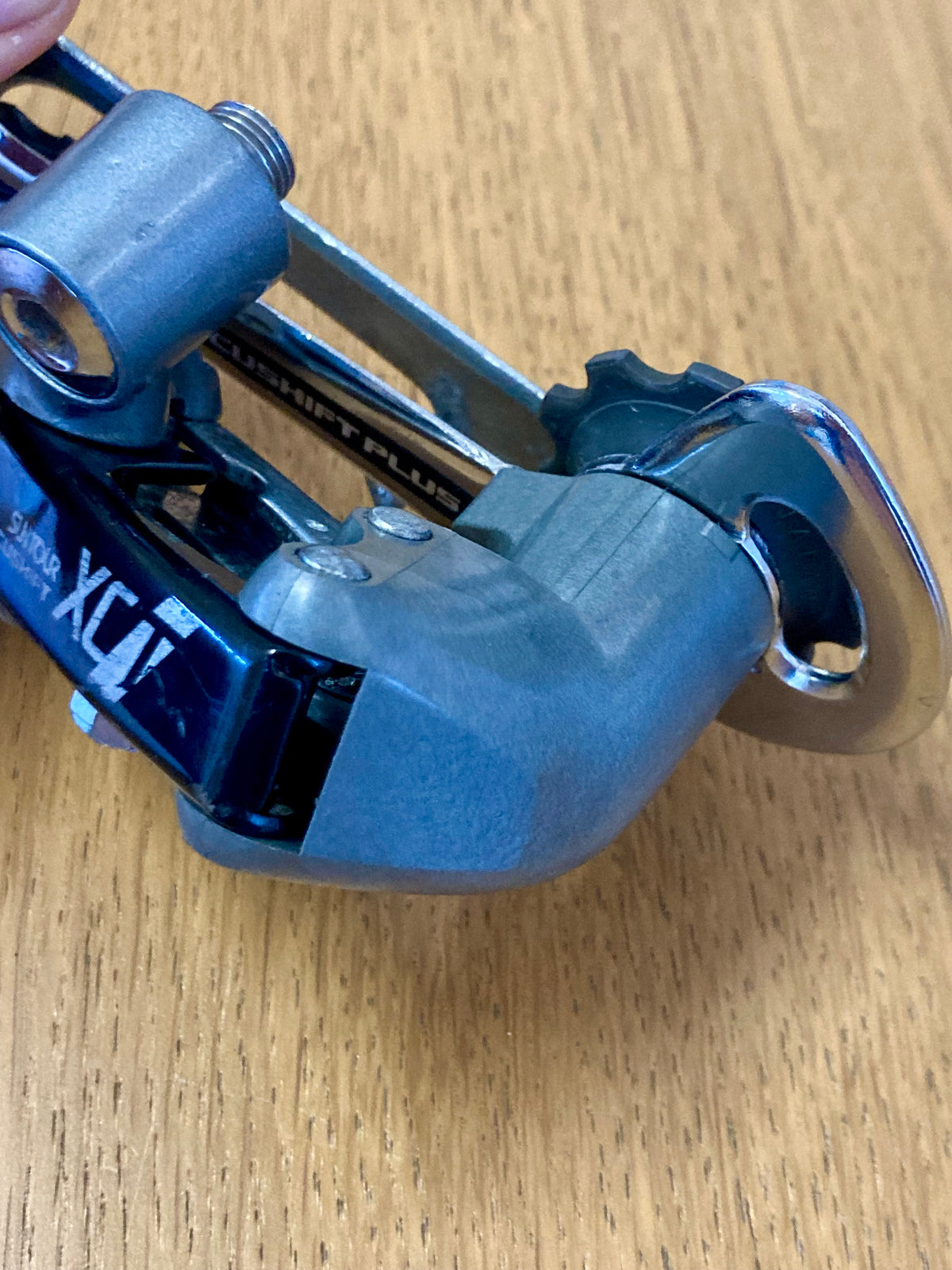 Cambio posteriore SunTour XCT Accushift 7v con comando.