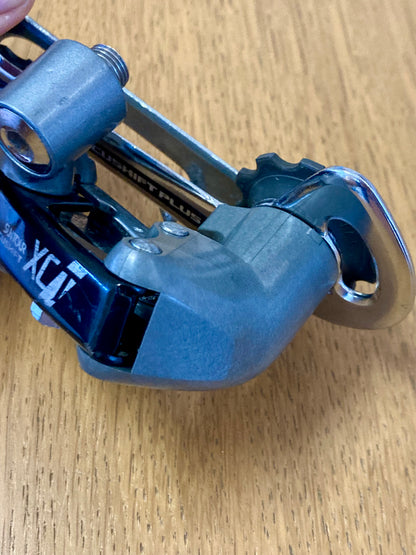 Cambio posteriore SunTour XCT Accushift 7v con comando.