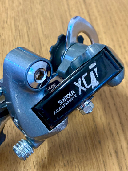 Cambio posteriore SunTour XCT Accushift 7v con comando.