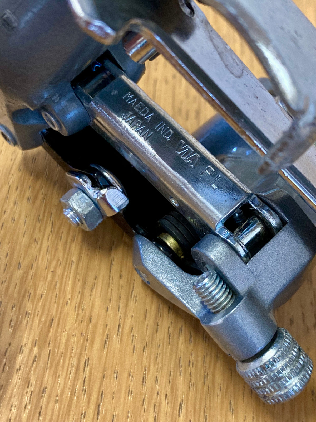 Cambio posteriore SunTour XCT Accushift 7v con comando.